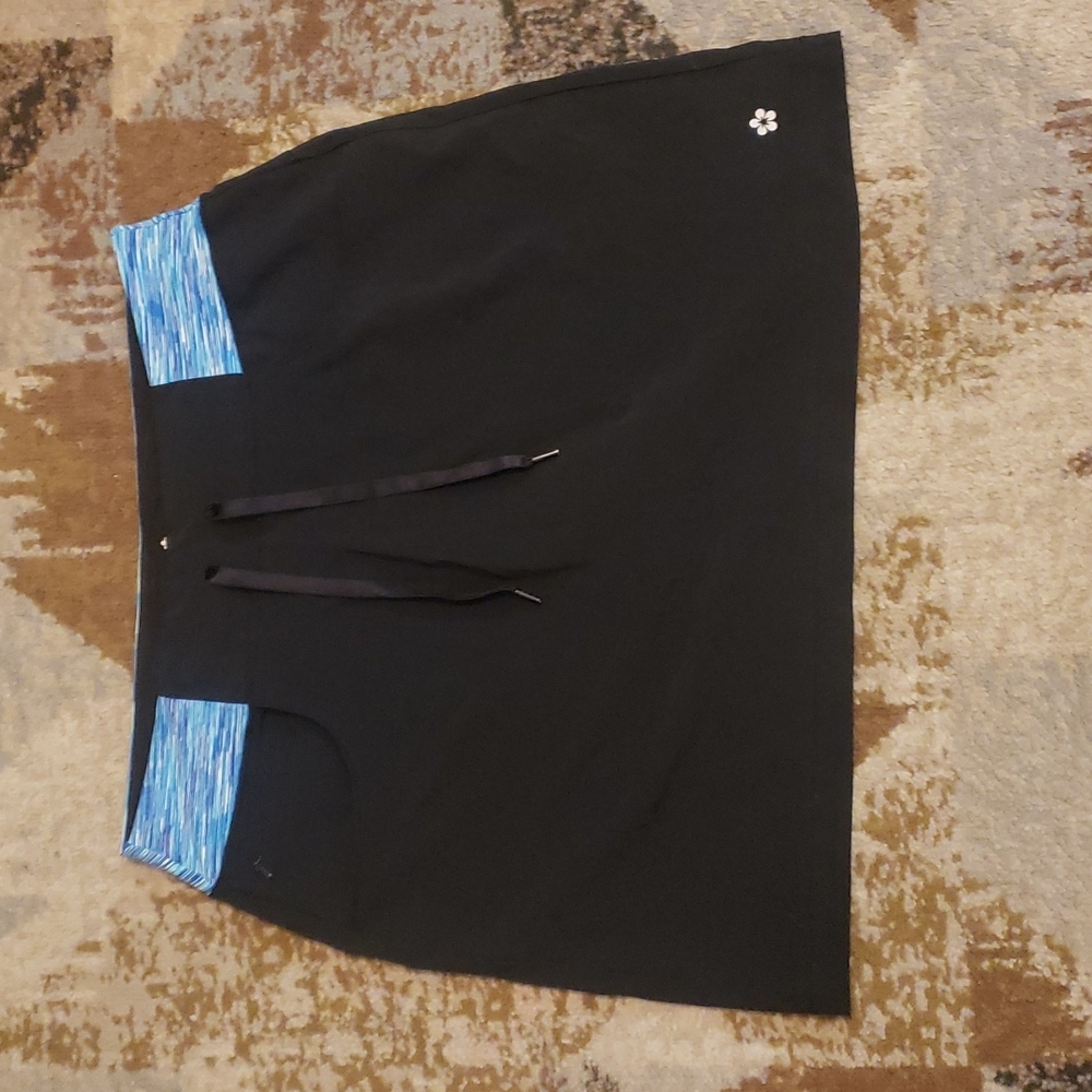 Active Wear. Women's active Skort.